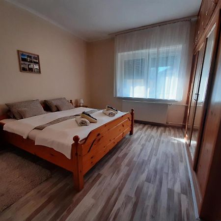 凯斯特海伊Apartman Harmony公寓 外观 照片