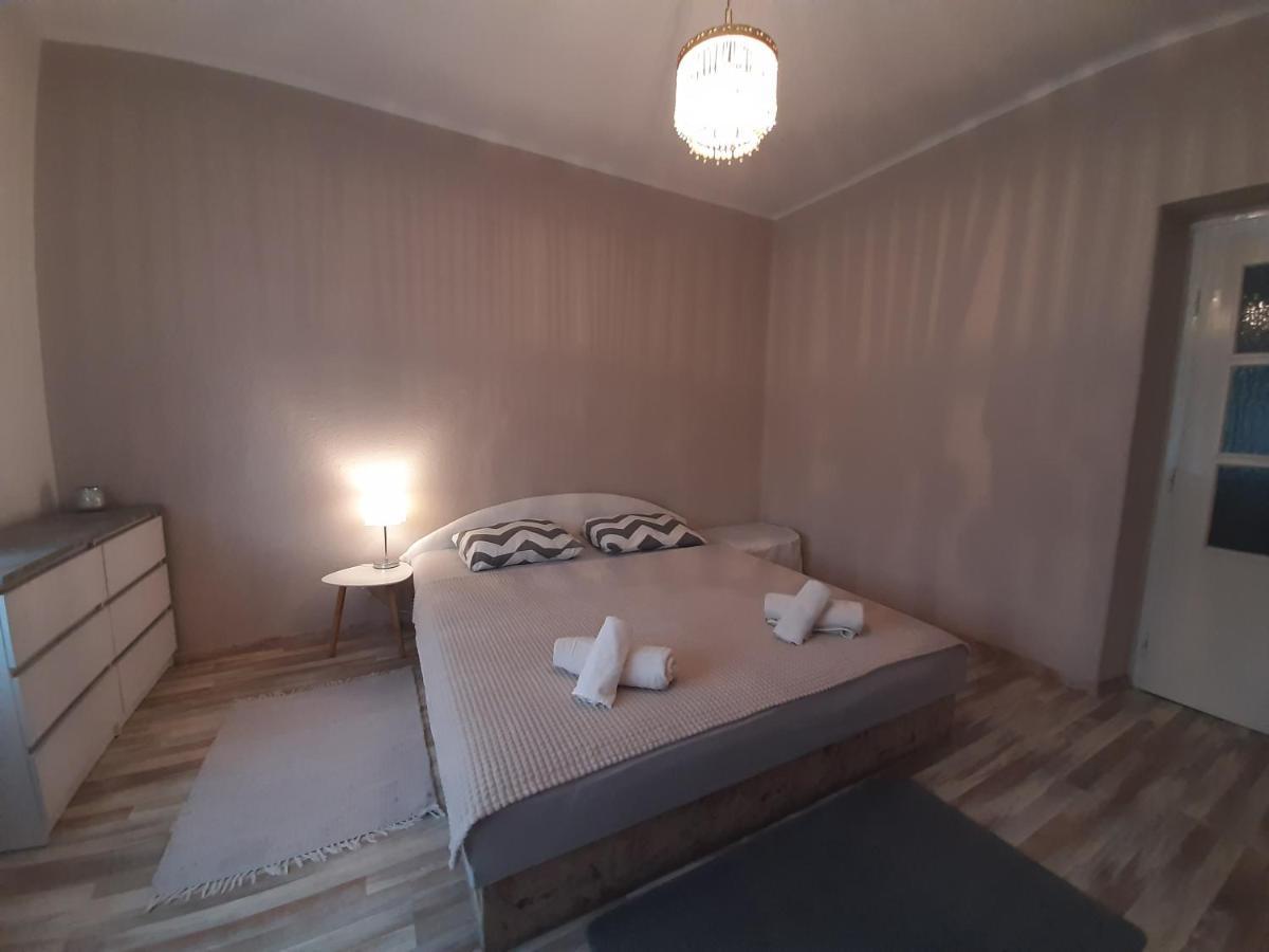 凯斯特海伊Apartman Harmony公寓 外观 照片